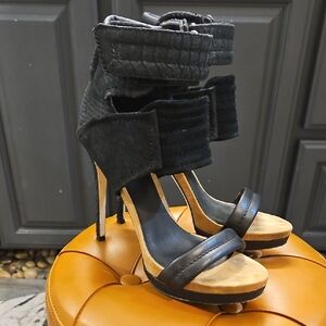 Chic Black Strappy Heels